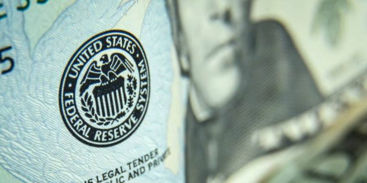 Пойдет ли ФРС на повышение ставки и как это повлияет на азербайджанский манат?
