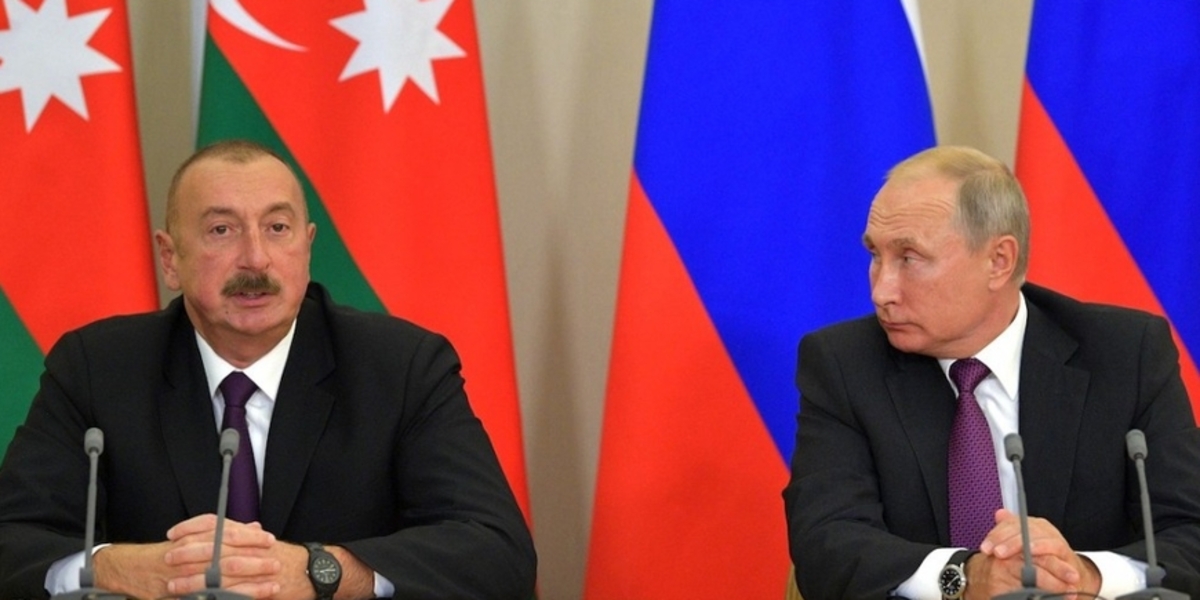 Путин принес извинения Алиеву в связи крушением самолета «Азербайджанских авиалиний»