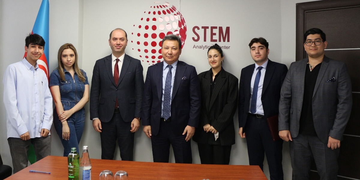 Встреча с исследователем древних карт мира, профессором Сыдыкназаровым   