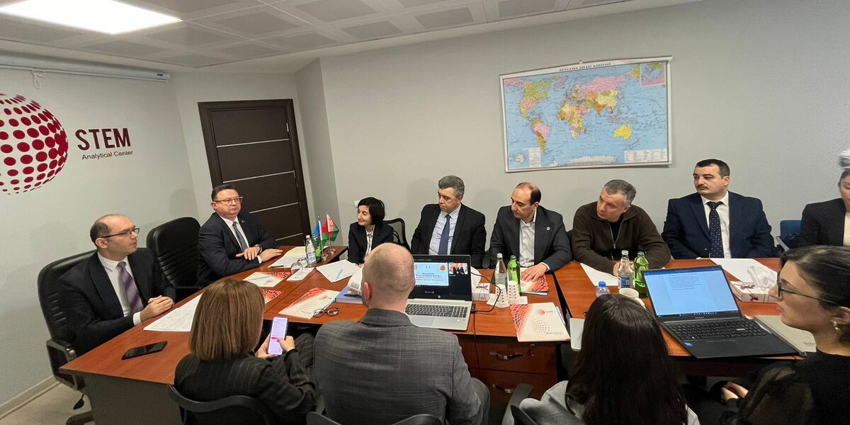 В центре STEM состоялась лекция Посла Беларуси в Азербайджане