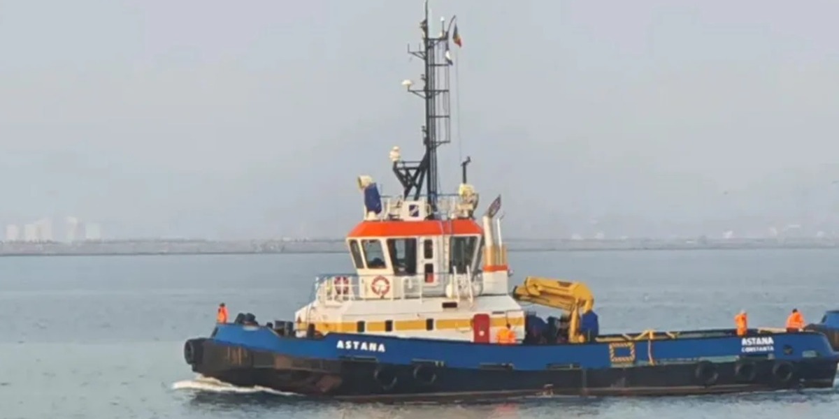 Black Sea Incident: Tugboat “Astana” Goes Down with Crew on Board