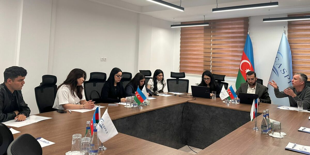 В CASPIA стартовала новая программа стажировок совместно с Бакинским Евразийским университетом